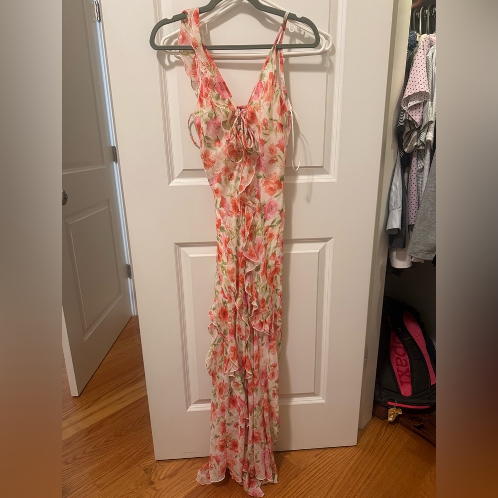 Elegant Floral Maxi Dress in Pink
